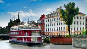 Schiffe bauen, Fähren bauen, Hausboote bauen